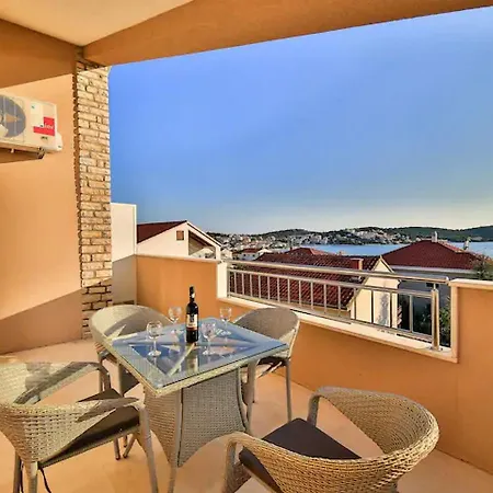 Antica Apartment *